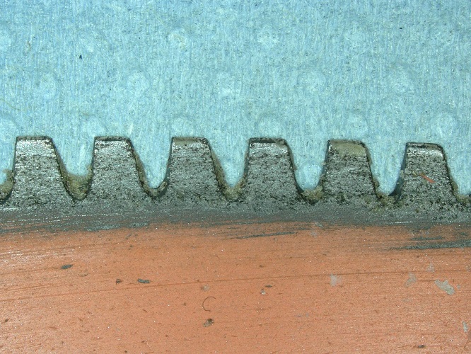 Teigmesser_vor_Ultraschallreinigung_1